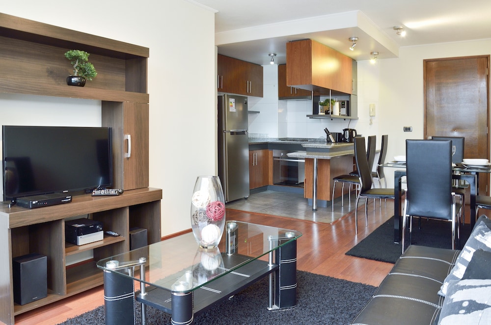 Family Apartment, 2 Bedrooms photo 1