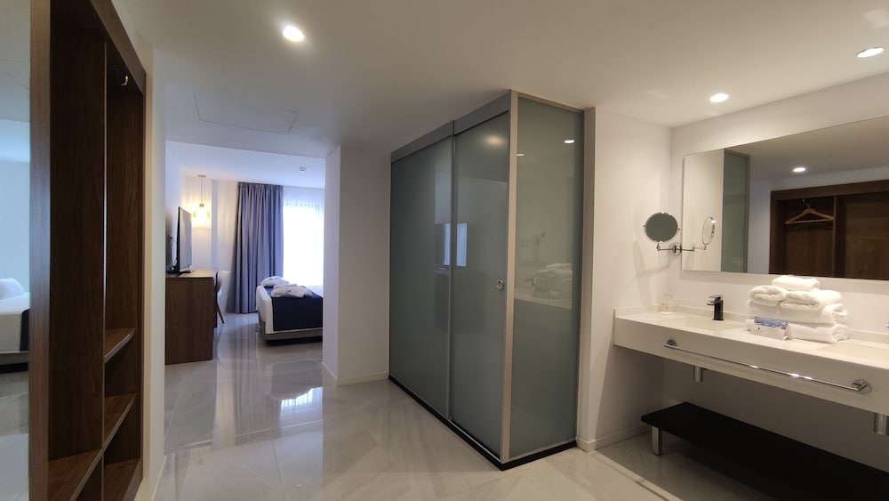 Junior Suite - Photo 4
