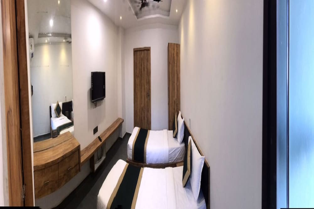 Deluxe Double Room - Photo 3