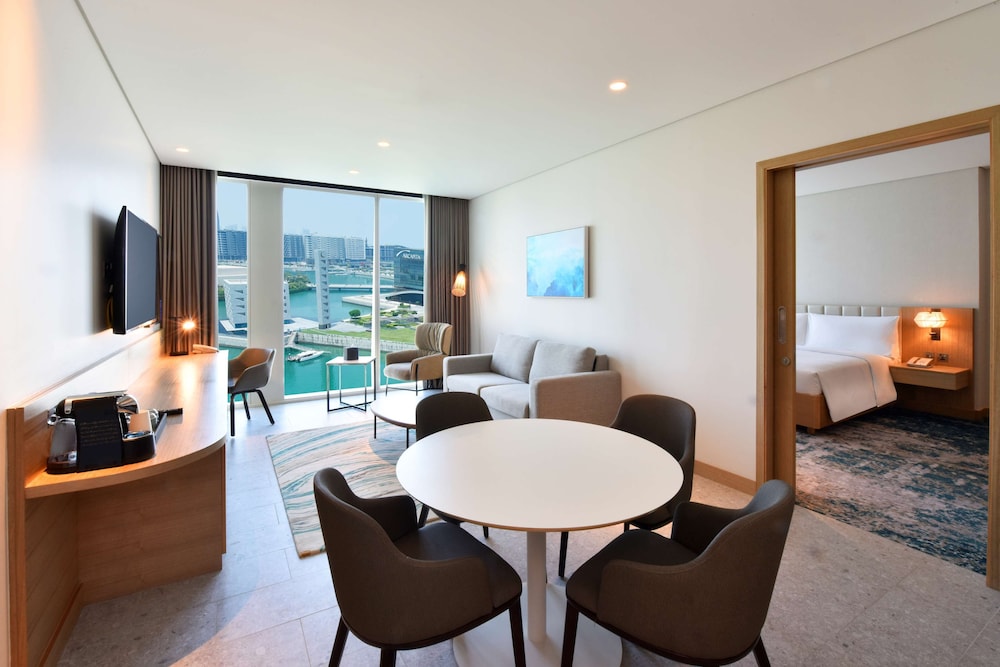 King, Suite, 1 Bedroom, Bay View photo 3