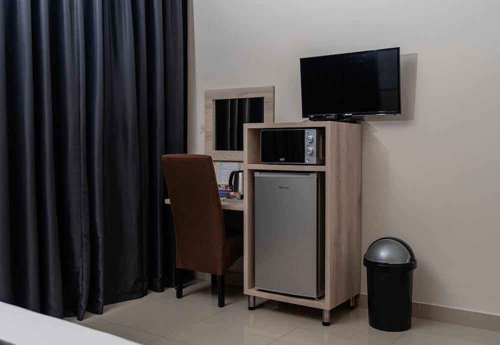 Double Room - Photo 7