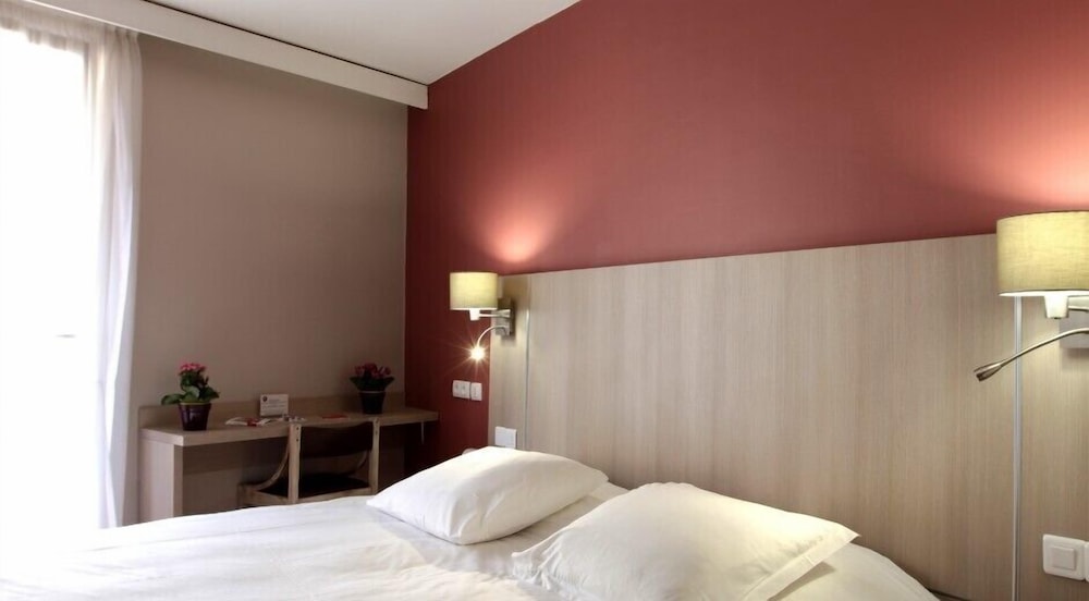 Comfort Village photo 2