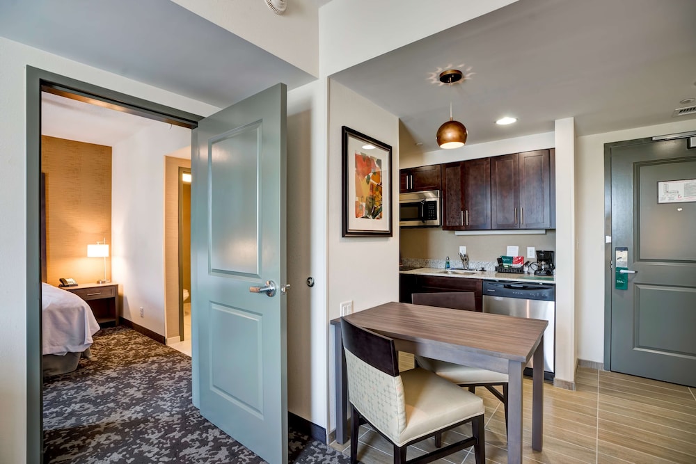 Suite, 1 Bedroom, Non Smoking photo 3