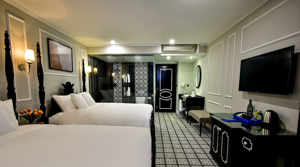 Deluxe Twin Room - Photo 2