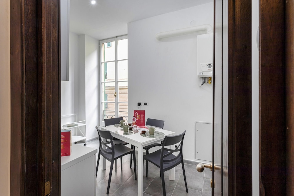 Apartment photo 3