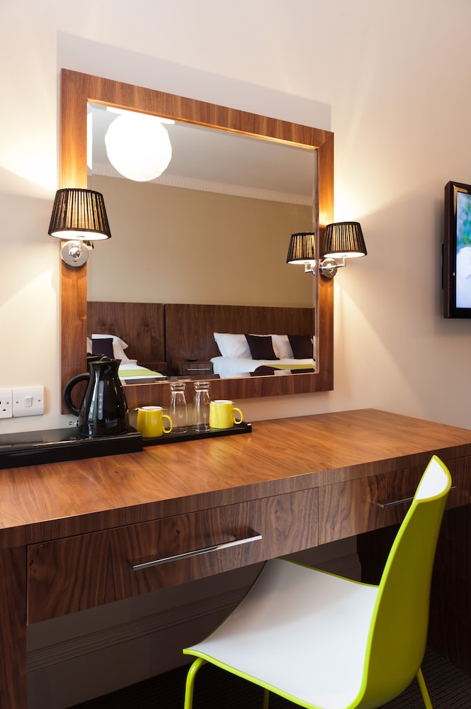 Superior Double or Twin Room - Photo 6