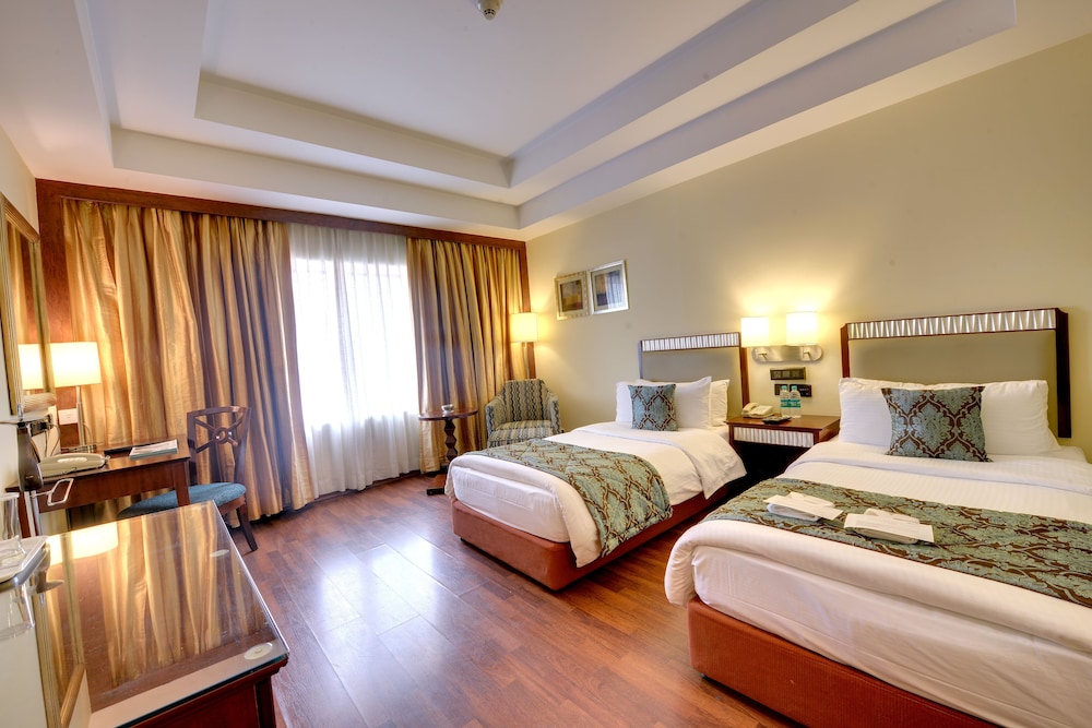 Deluxe Room, 2 Twin Beds (Deluxe  Twin Room) - Photo 4