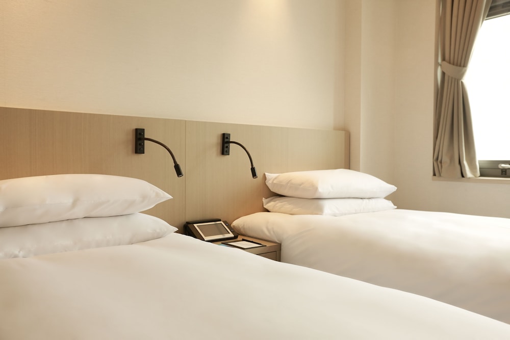 [Business Package] Superior Double Room (Breakfast For 1 Included) photo 2