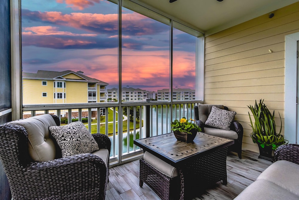 Condo, 3 Bedrooms