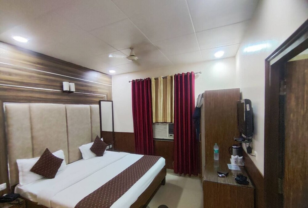 Superior Single Room