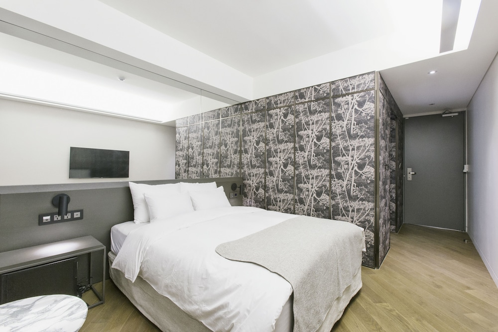 Standard Room - Photo 2