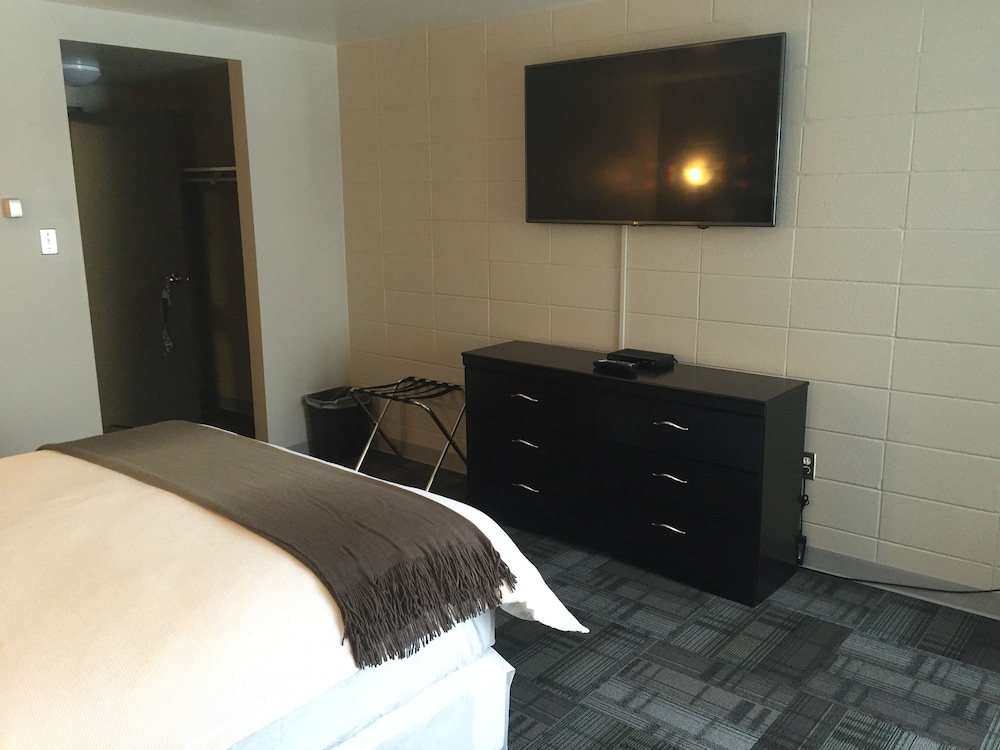 Double Room, 1 Queen Bed photo 2