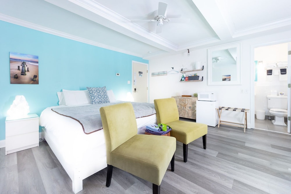 Deluxe Room, 1 King Bed, Non Smoking