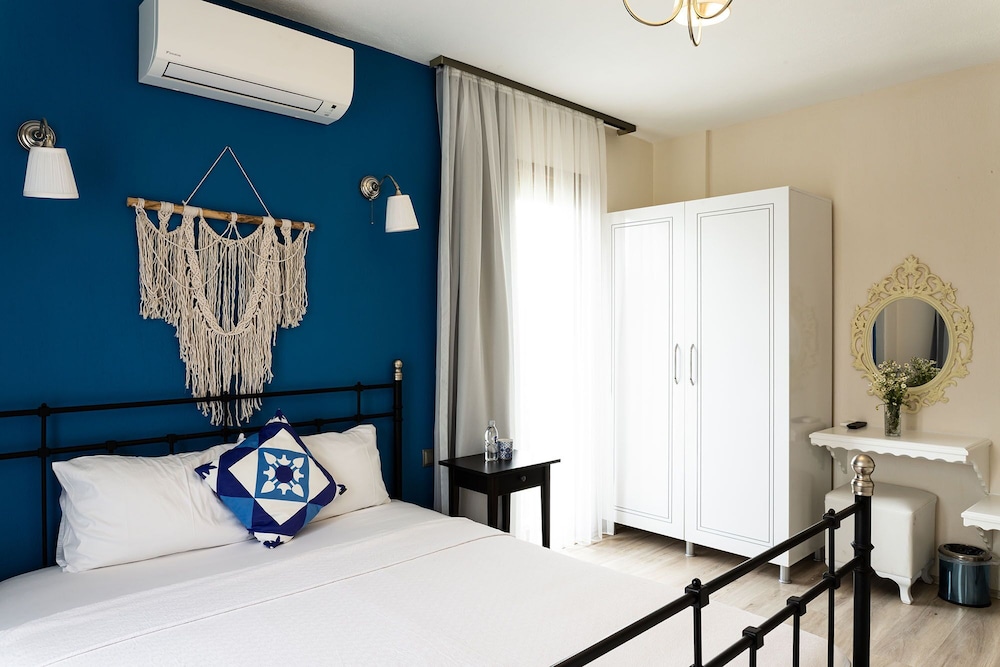 Deluxe Double Room, 1 Bedroom, Balcony, City View