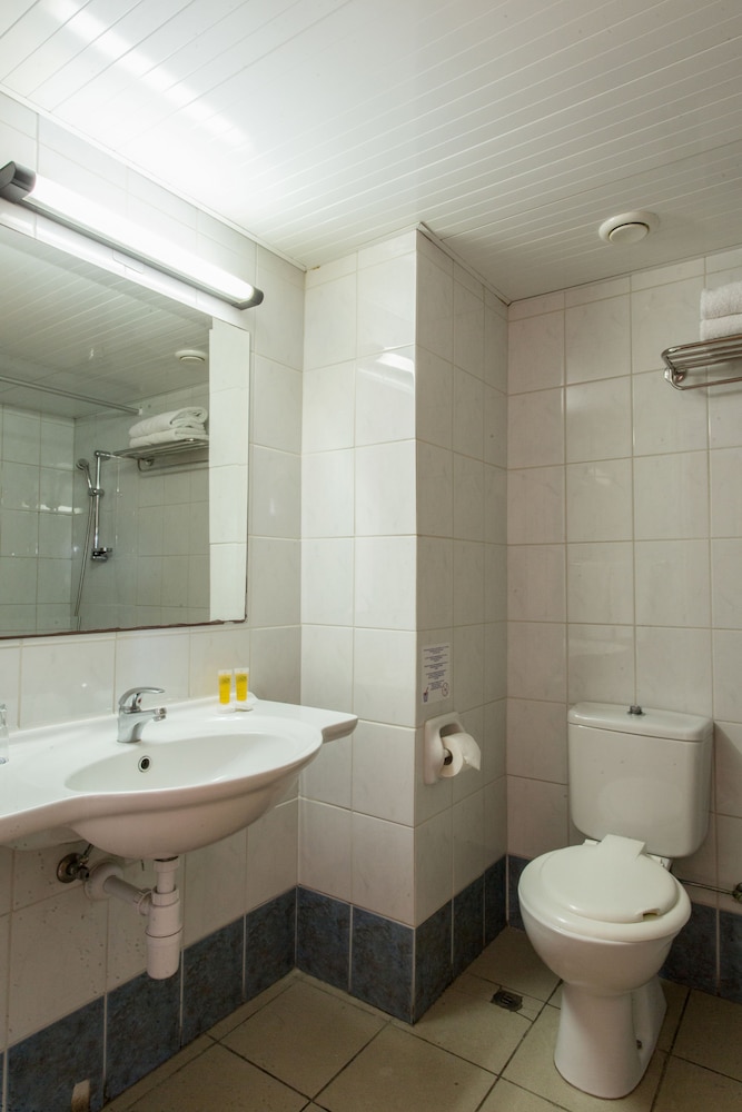 Superior Twin Room photo 3