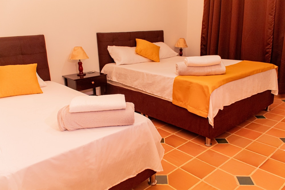 Comfort Triple Room