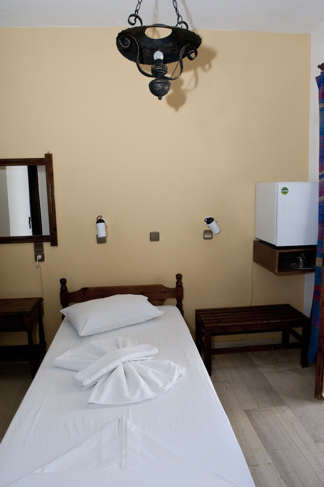 Single Room photo 2