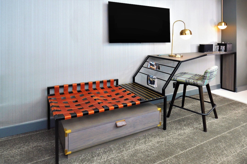 Room, 2 Queen Beds - Photo 2