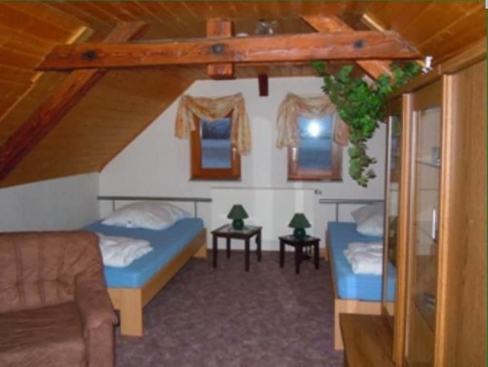 Twin Room photo 1