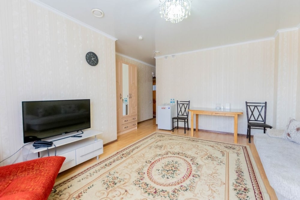 Luxury Room, 1 Queen Bed, City View