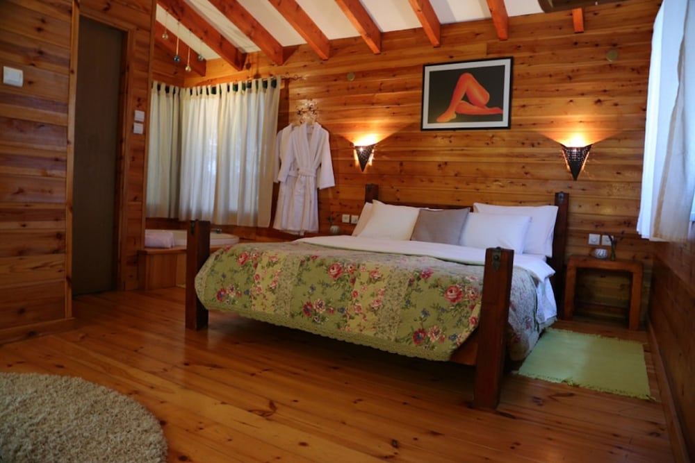 Cabin photo 3