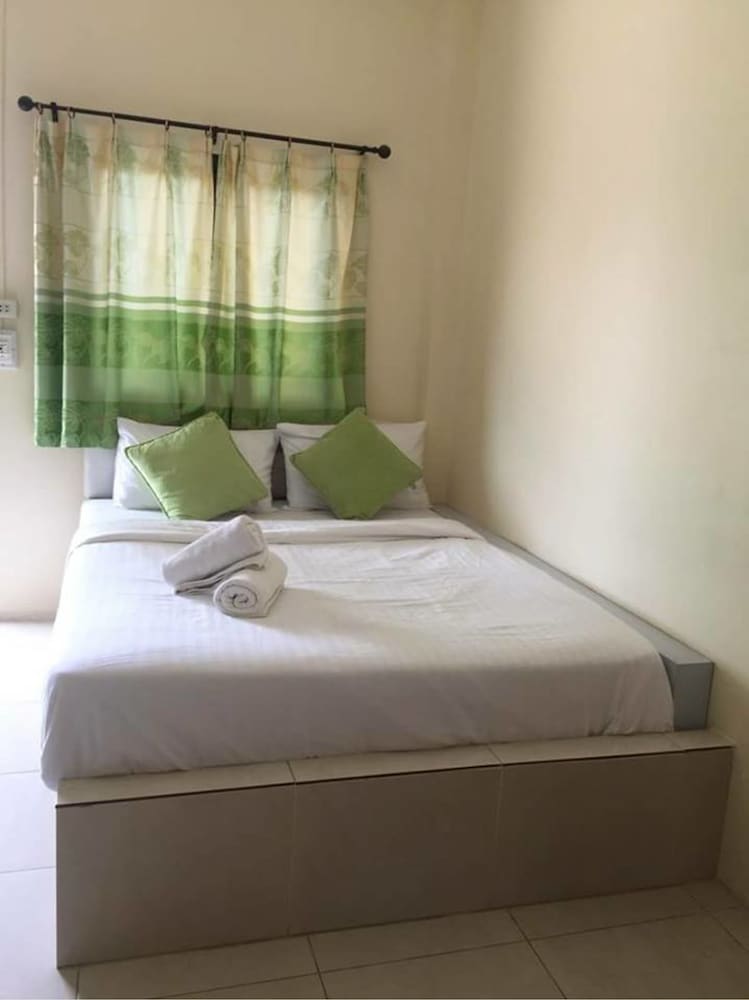 Standard Double Room, 1 Double Bed, Non Smoking photo 3