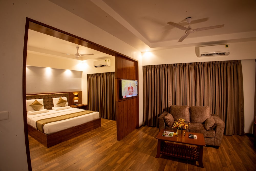 Luxury Studio Suite - Photo 1