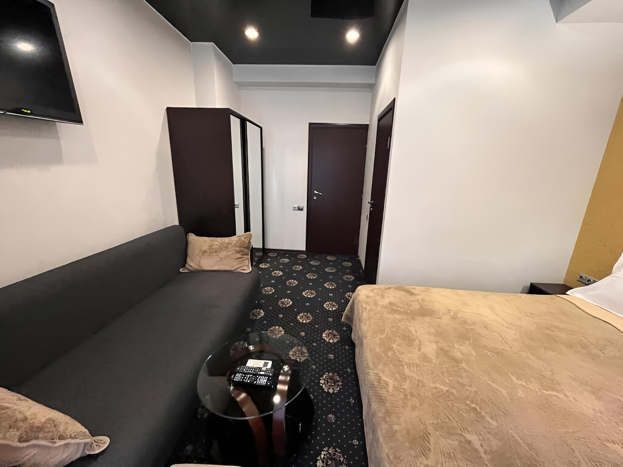 Comfort Suite photo 1