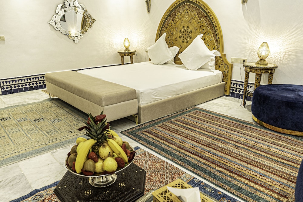 Luxury Room - Photo 7