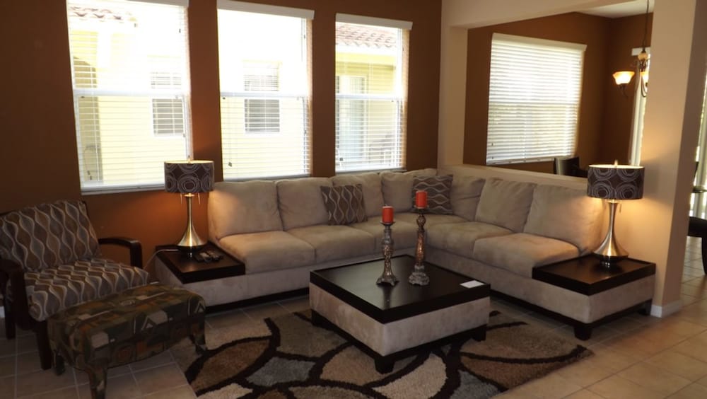 Townhome, 4 Bedrooms