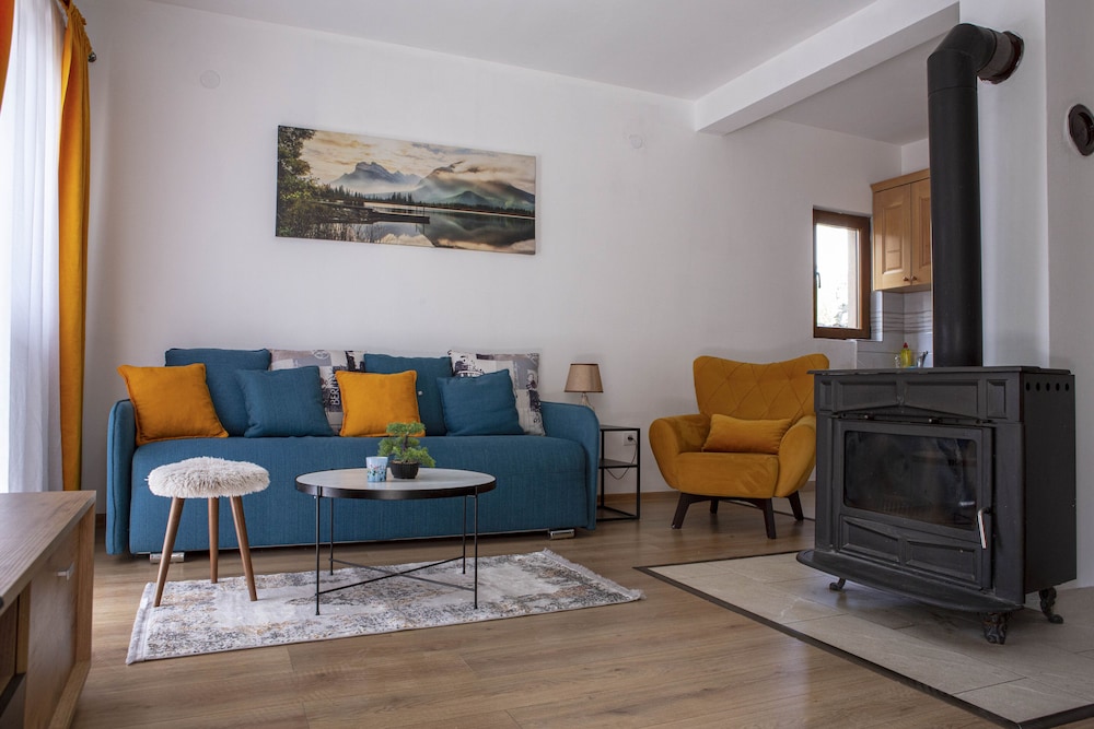 Gallery Apartment photo 1