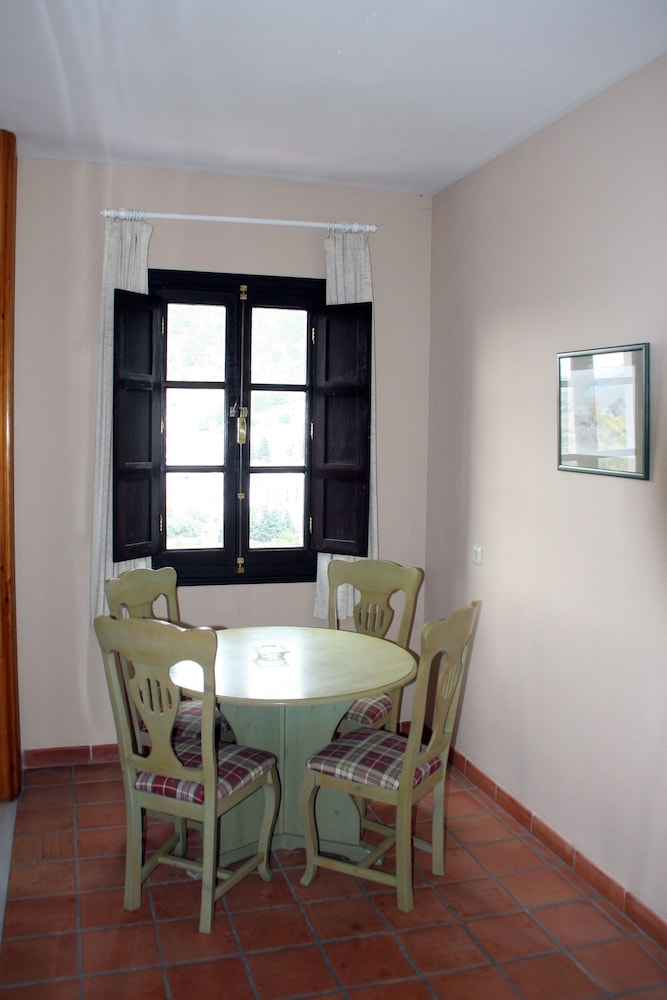 Superior Two Bedroom with View photo 2