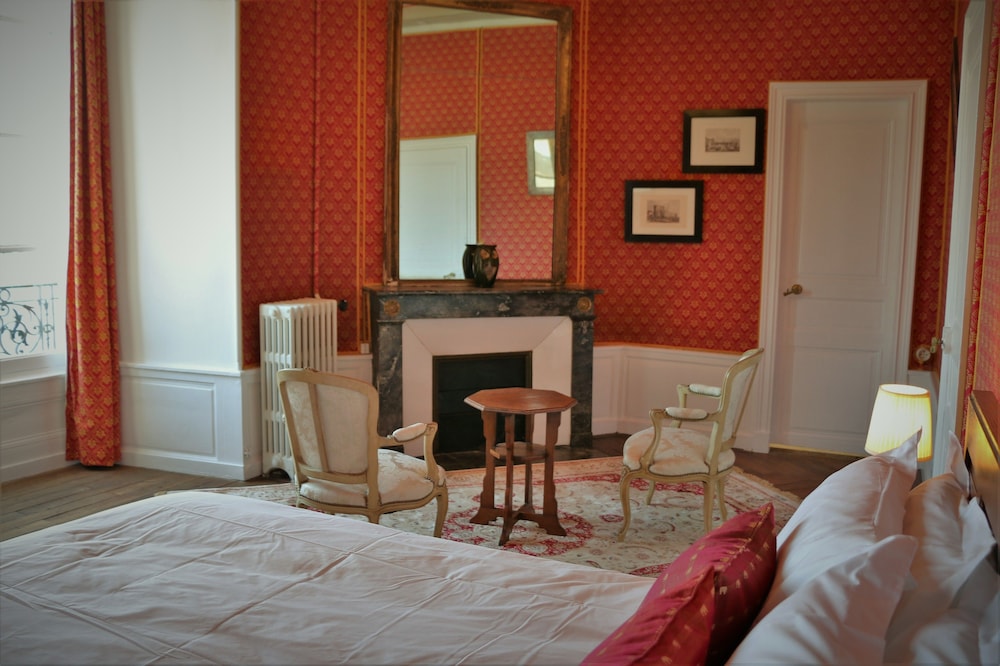 Superior Double Room, 1 King Bed, Bathtub photo 3