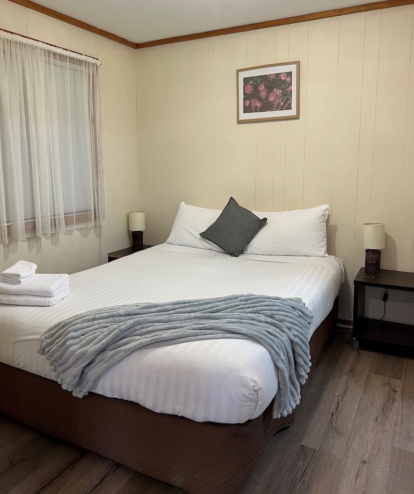Deluxe Cabin, 1 Bedroom, Pets Not Allowed photo 2