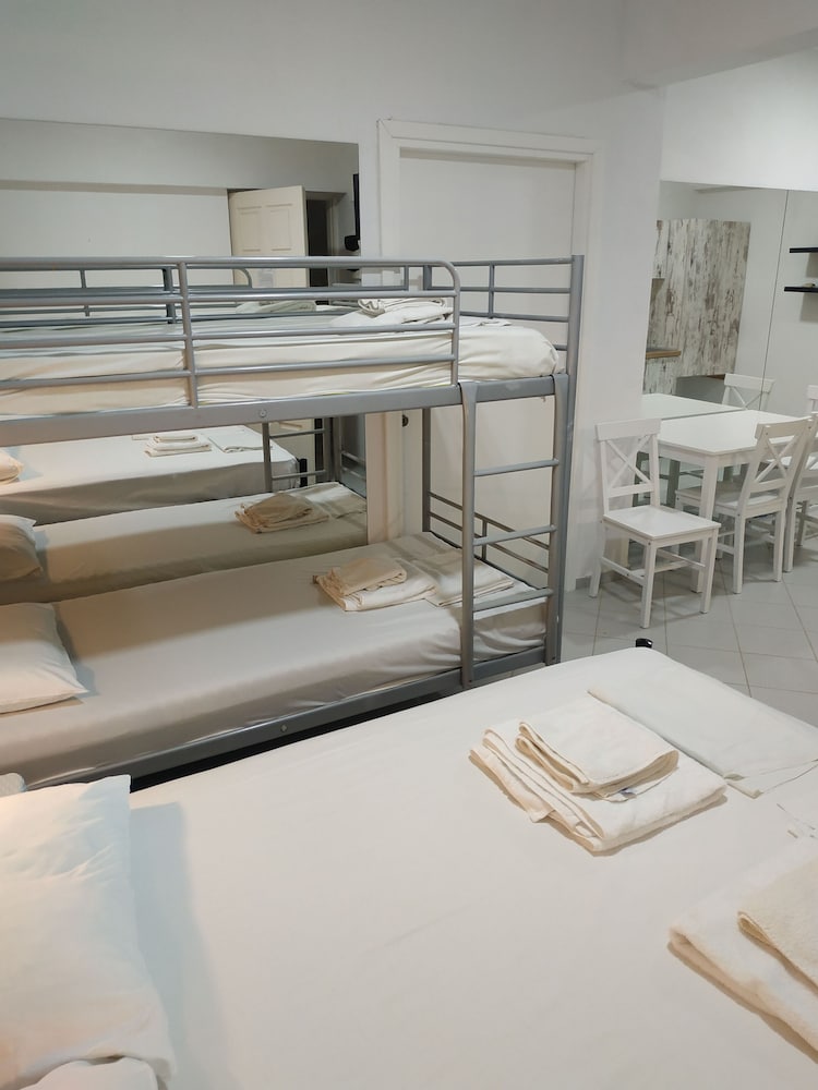 Studio, 1 Bedroom, Patio