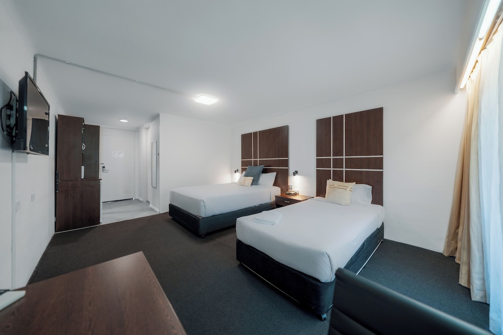Deluxe Twin Room photo 3