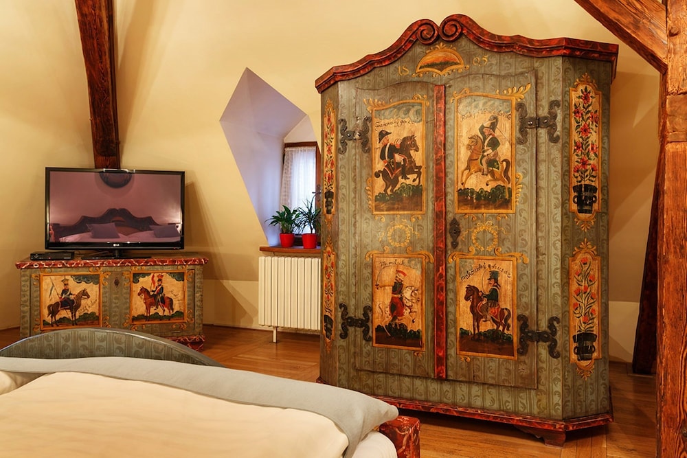Romantic Suite, 1 Queen Bed photo 2