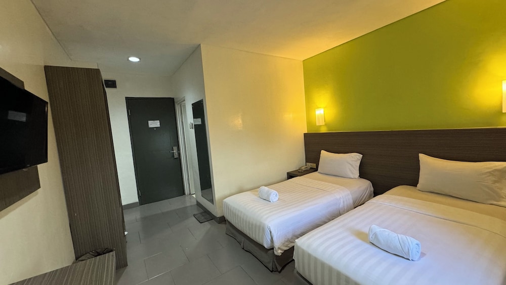 Superior Twin Room photo 3