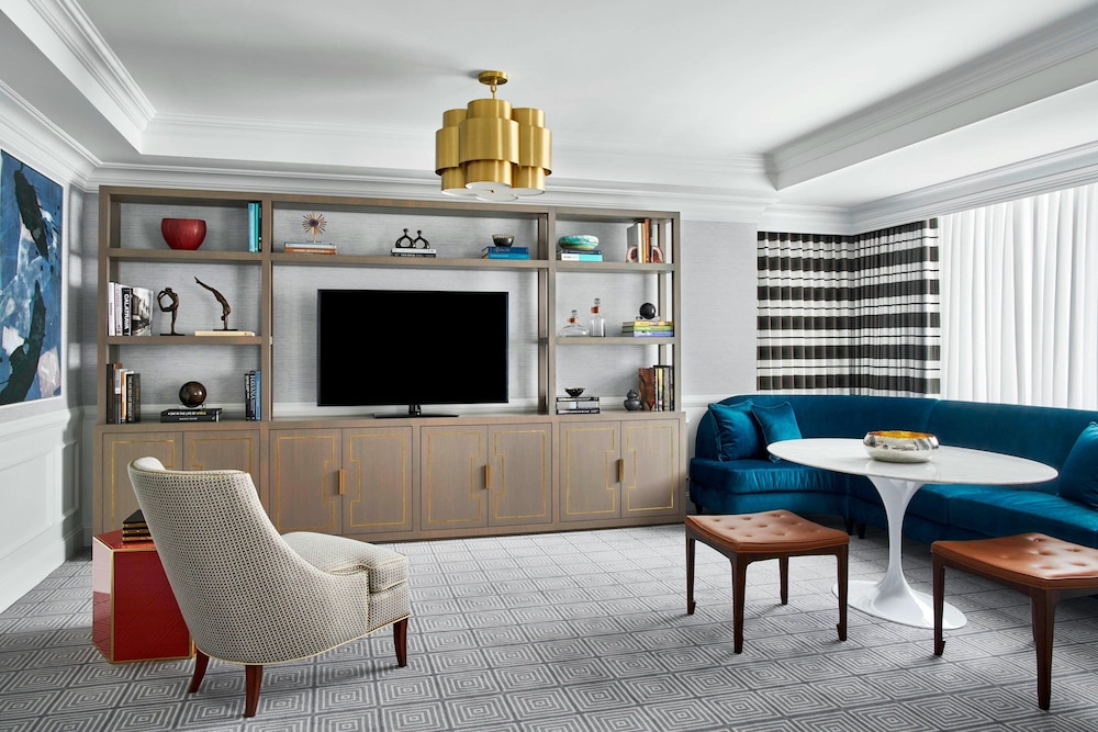 Presidential Suite, 1 Bedroom (Club Presidential, Club Level) thumbnail 5