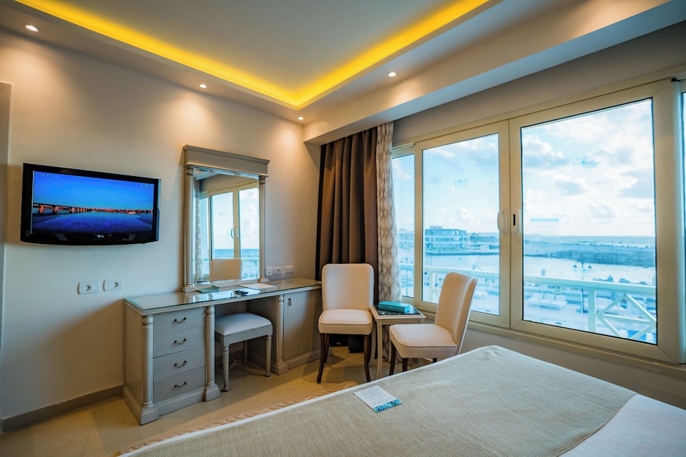 Junior Suite - Photo 3