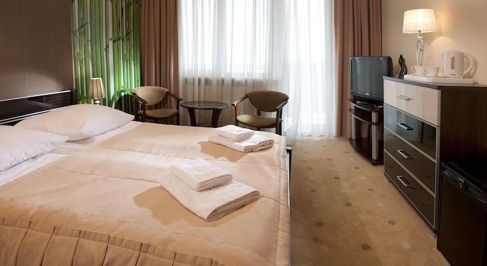 Standard Double Room, 1 Double Bed, Balcony photo 2