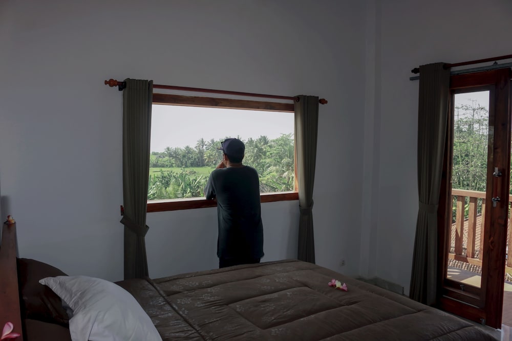 Standard Room, 1 Queen Bed, Non Smoking photo 1