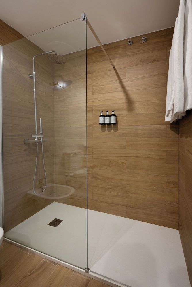 Triple Room, Terrace, Garden Area - Photo 4