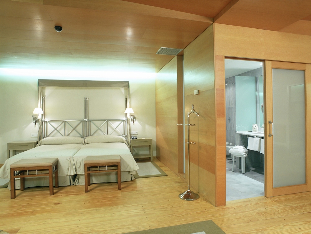 Superior Twin Room - Photo 5
