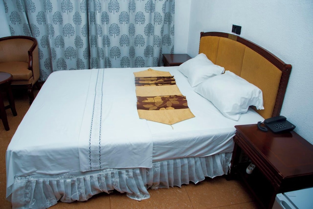 Basic Single Room photo 2
