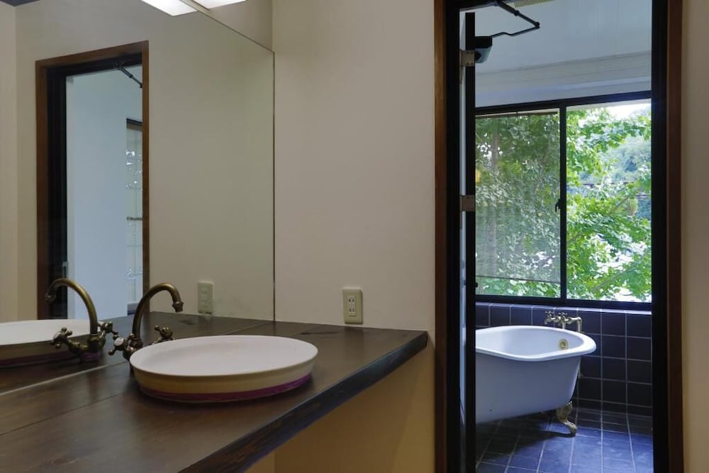 Standard Room, with bath - Photo 3
