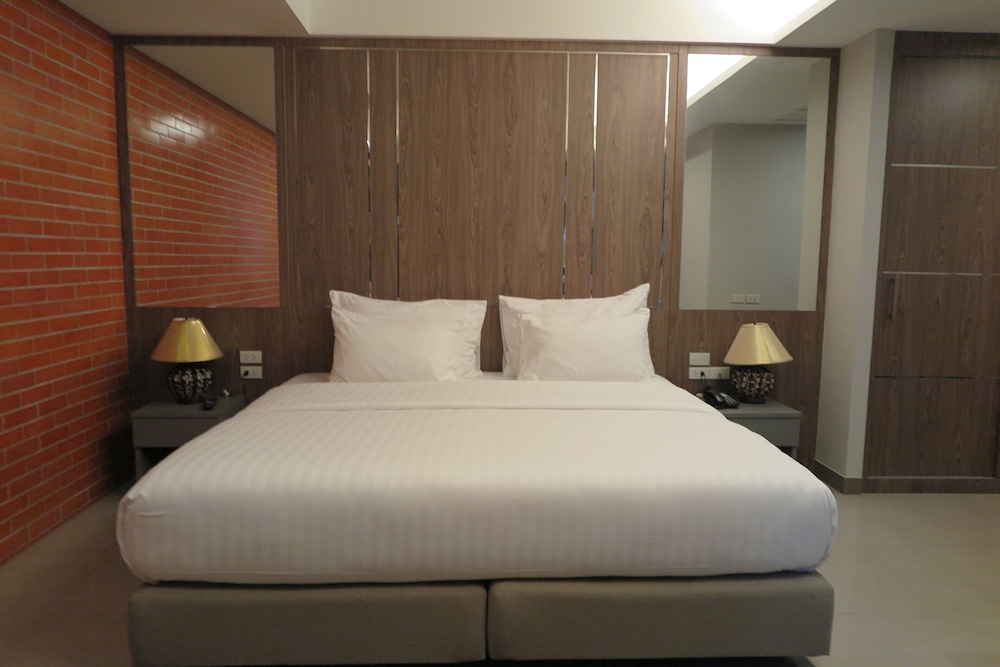 Penthouse Suite photo 3