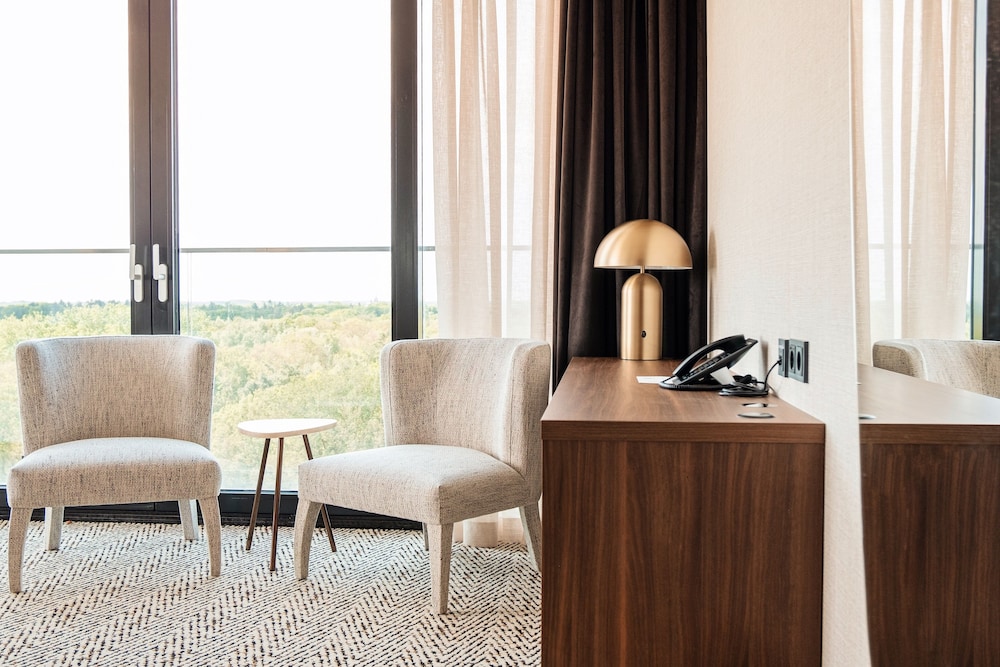 Deluxe Room - Photo 2