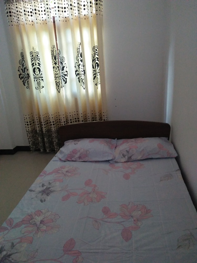 Deluxe Room, 1 Double Bed, Lake View, Lakeside photo 1