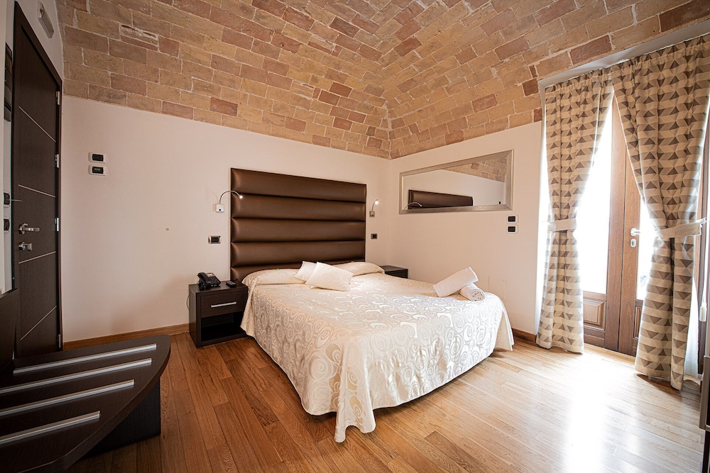 Classic Double Room Single Use